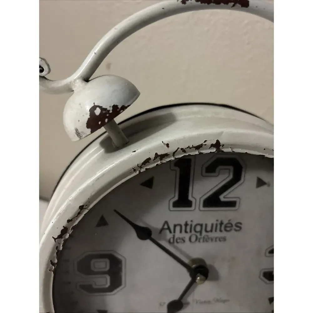 Vintage Table Clock, Battery Operated Distressed Style Chic Home Décor 8”x11”